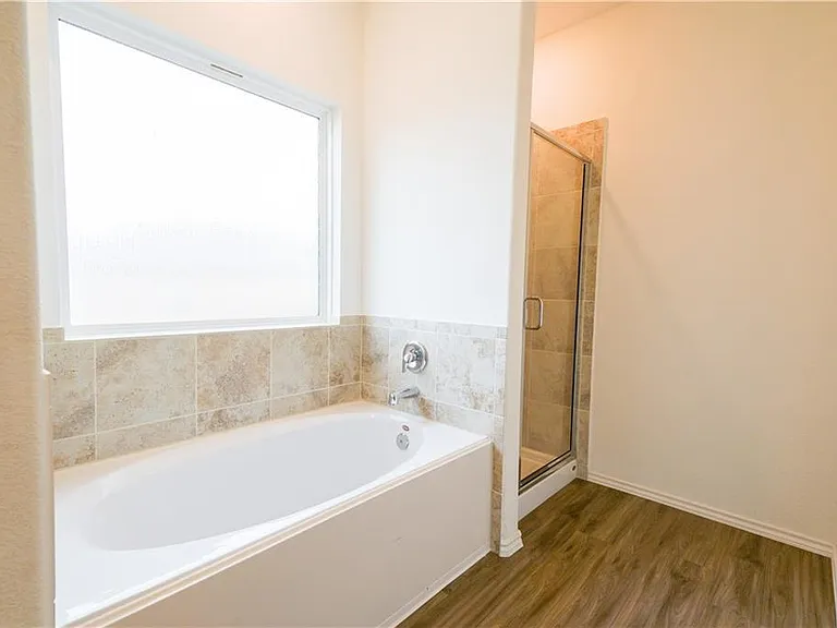 933 Wildrye Ct — Photo 14