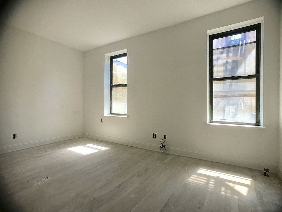 1st image of 105 Pinehurst Ave APT 43