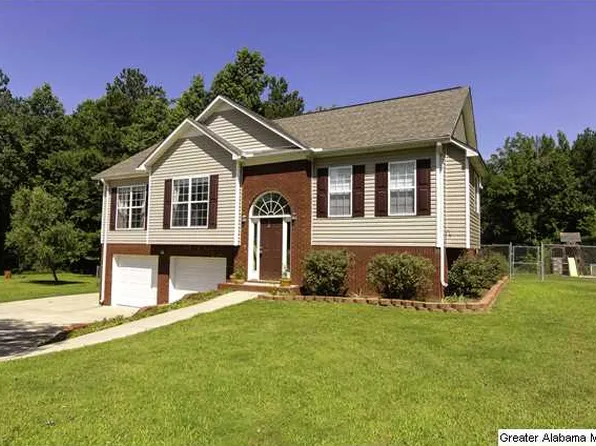 9 Shelby Dr, Hayden, AL 35079