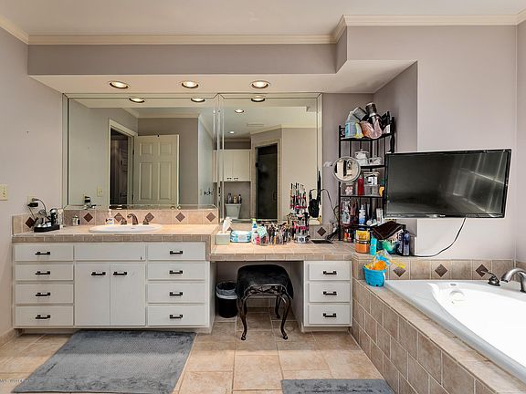 Image 4: dave-warren-real-estate-photography-33