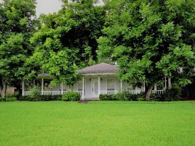 816 S 5th 1/2 St, Nederland, TX, 77627