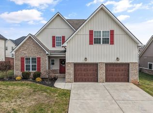 2007 Logan Dr, Maryville, TN 37803