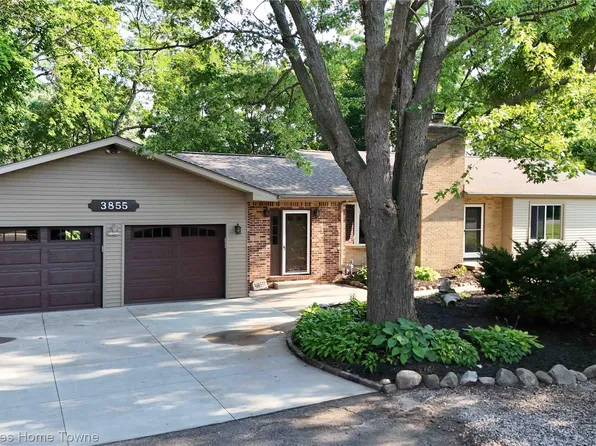 3855 N River Rd, Fort Gratiot, MI 48059