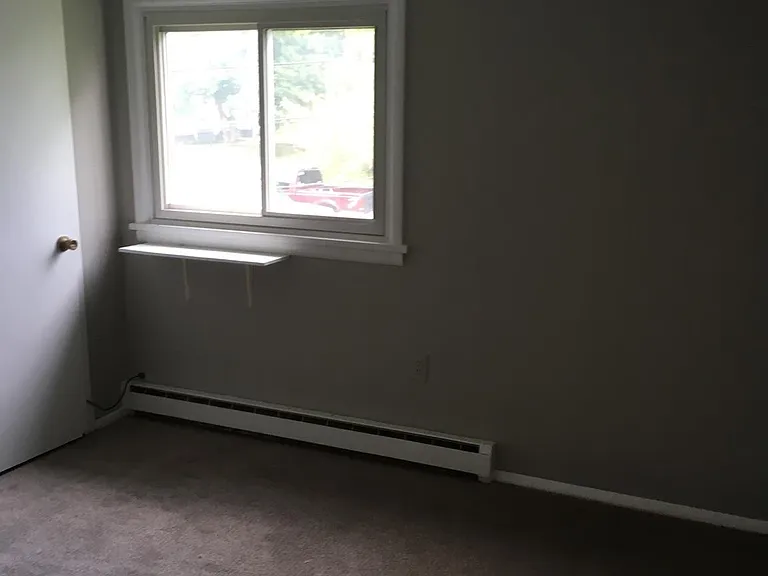 213 Poplar Ave #A — Photo 6