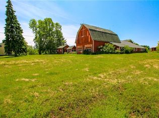 391 Island Cottage Rd, Rochester, NY 14612