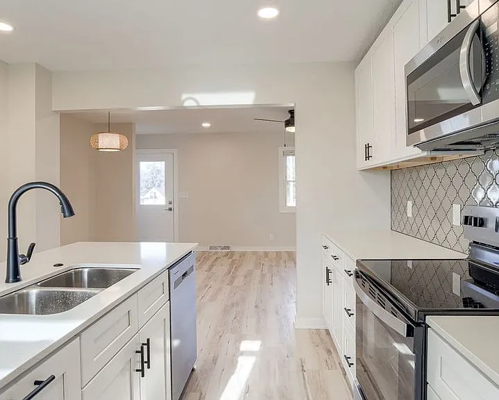 12455 Weir St — Photo 16