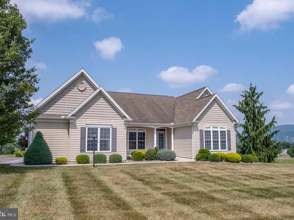 226 Village Way, Martinsburg, PA 16662