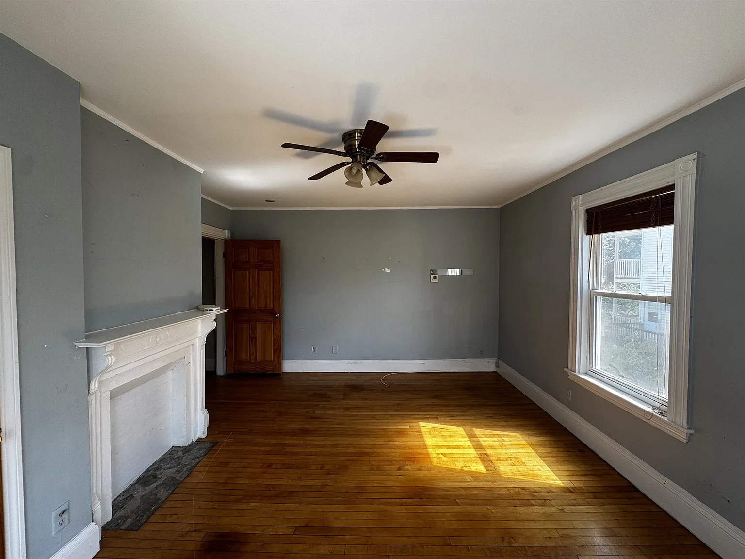 2 bed, 775 sqft, $2,750 — Photo 2