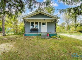 2870 S Crissey Rd, Monclova, OH 43542