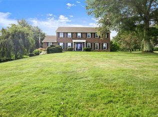 76 Bigelow Rd, New Fairfield, CT 06812