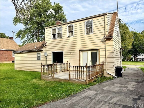4th image of 1648 Sarah St