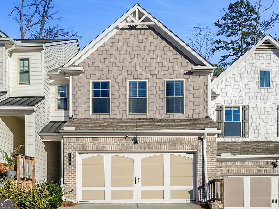 1st image of 340 Cherryhill Ln