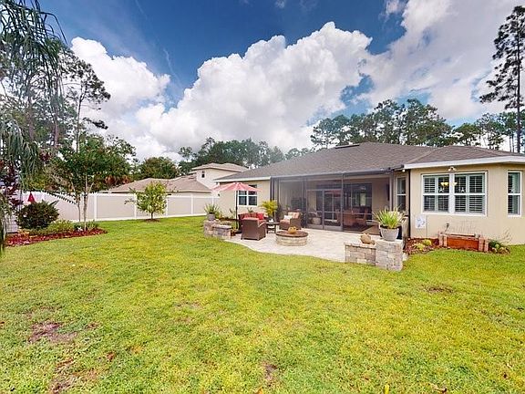 4th image of 40 Richmond Dr