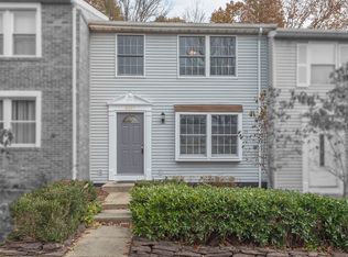 8607 Spring Creek Ct, Springfield, VA 22153