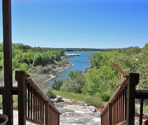 4th image of 38 Beachcomber Dr