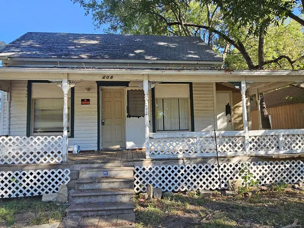 408 W 9th Ave, Winfield, KS 67156