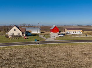 1849 E 900 North Rd, Gridley, IL 61744