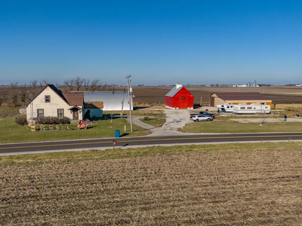 1849 E 900 North Rd, Gridley, IL 61744