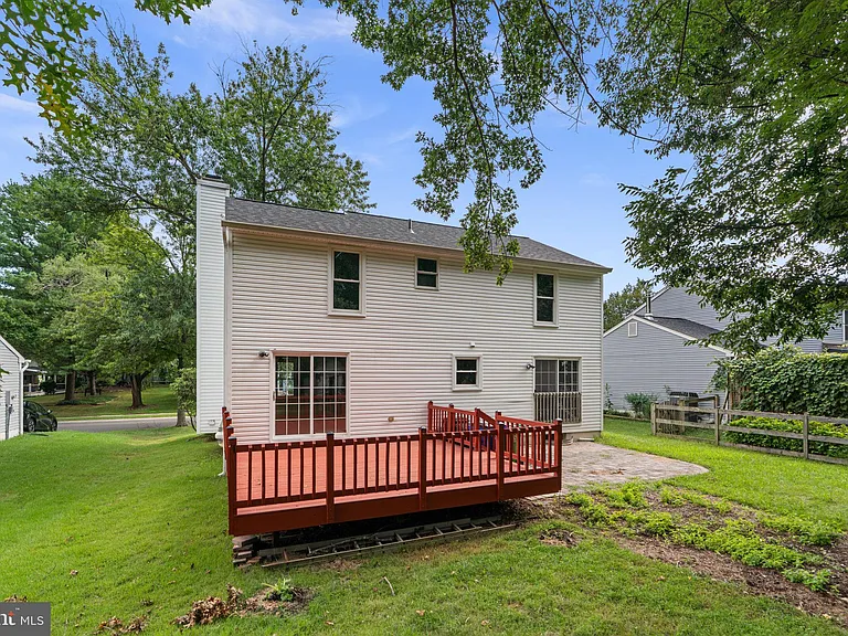 8428 Braddock Way — Photo 44