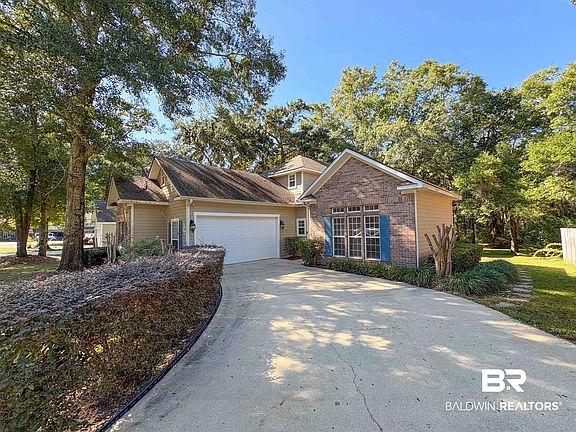 3rd image of 6323 Madison Dr