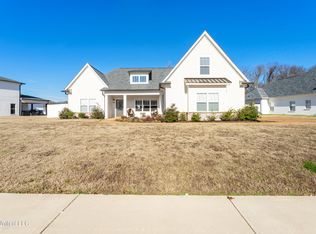 2164 May Blvd, Southaven, MS 38672