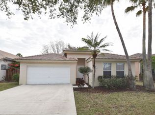 342 W Royal Cove Cir, Fort Lauderdale, FL 33325