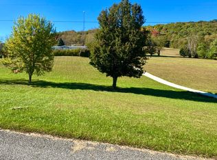 1002 Country View Rd, Rural Retreat, VA 24368