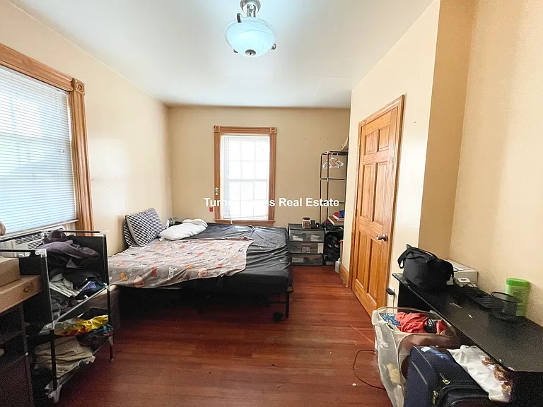 21 Alpine St #2 — Photo 15