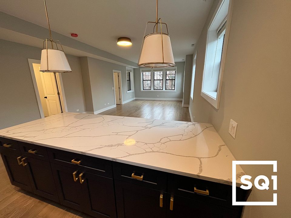 1st image of 4405 N Seeley Ave #4409-2A