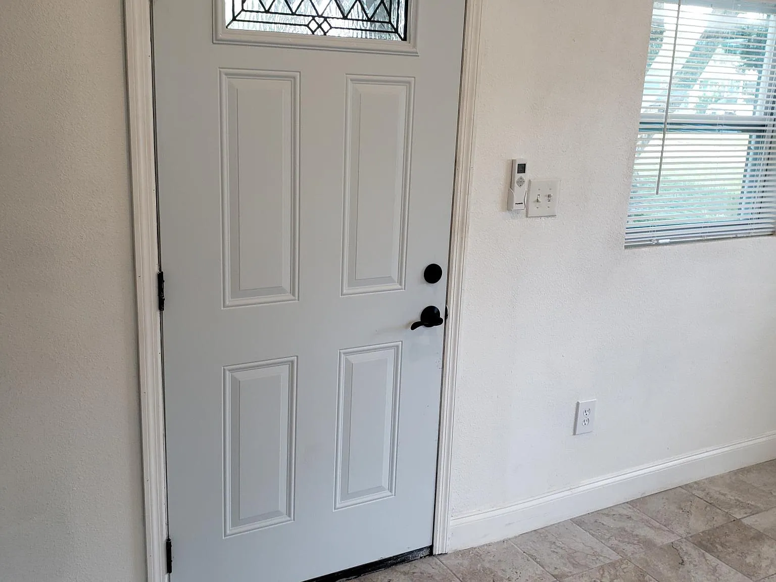 Studio, 350 sqft, $1,100 — Photo 4