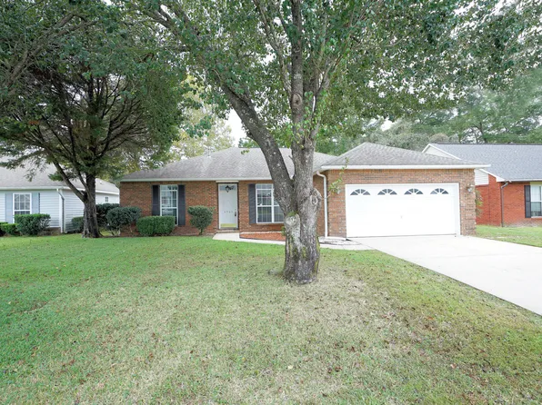 4505 Parkwood Sq, Niceville, FL 32578