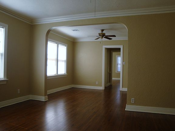 4th image of 1626 S Columbia Pl