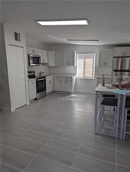 1st image of 2416 SW 6th Ct #2416