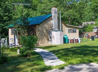 11 Cedar Rd, Groton, MA 01450