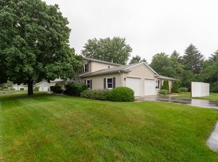 10066 Pepperell Ct, Portage, MI 49024