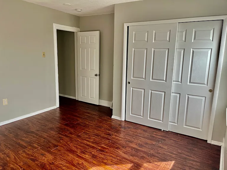 2815 Westfield Ave — Photo 10