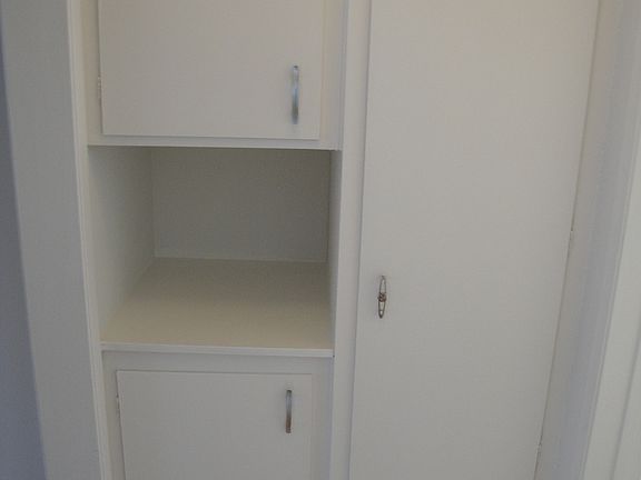 5th image of 11513 Wyoming Ave #3