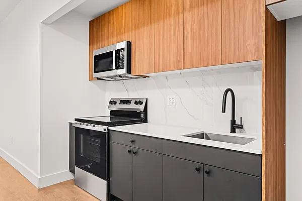 Kitchen, photo 1