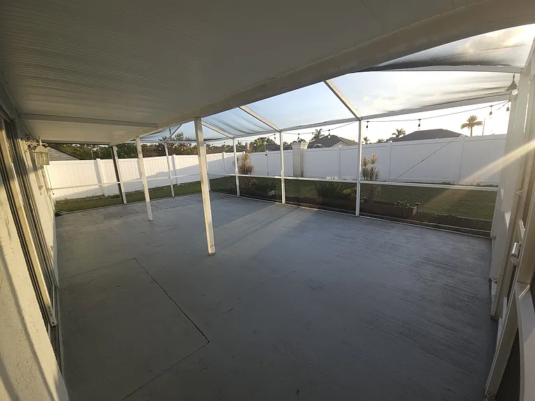 13220 Prestwick Dr — Photo 32