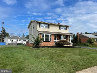 112 Meadowood Dr, Newark, DE, 19711