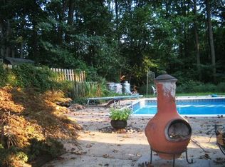 608 Chestnut Ave, Woodbury Heights, NJ 08097
