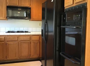 730 Breeze Hill Rd APT 281, Vista, CA 92081