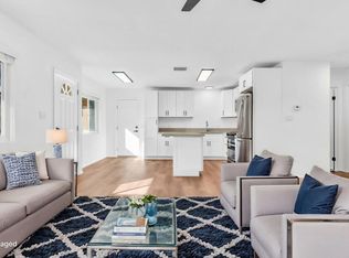 386 W Sunview Ave, Palm Springs, CA 92262