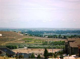 643 Summit St, Richland, WA 99352