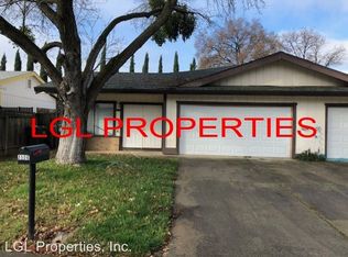 3506 Hanks St, Sacramento, CA 95827