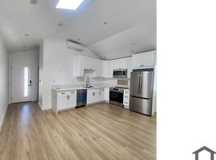 12738 Lorne St, North Hollywood, CA 91605