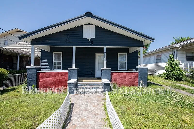 Building Photo - 5406 Court G