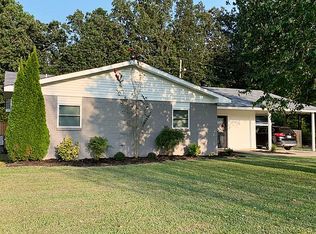 1824 Oaklawn Dr, Mena, AR 71953