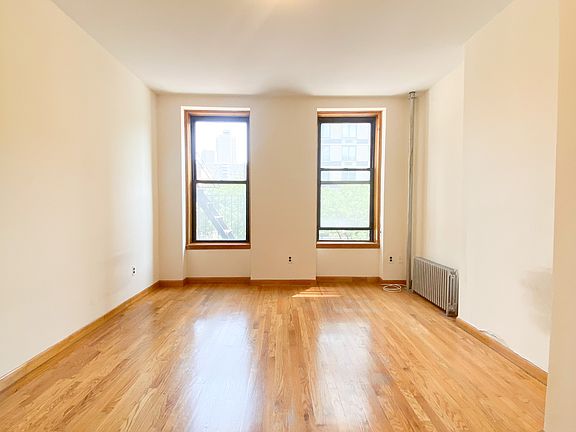 2nd image of 242 E 85th St APT 3C