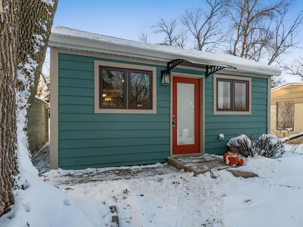 119 N Quincy St, Alexandria, MN 56308